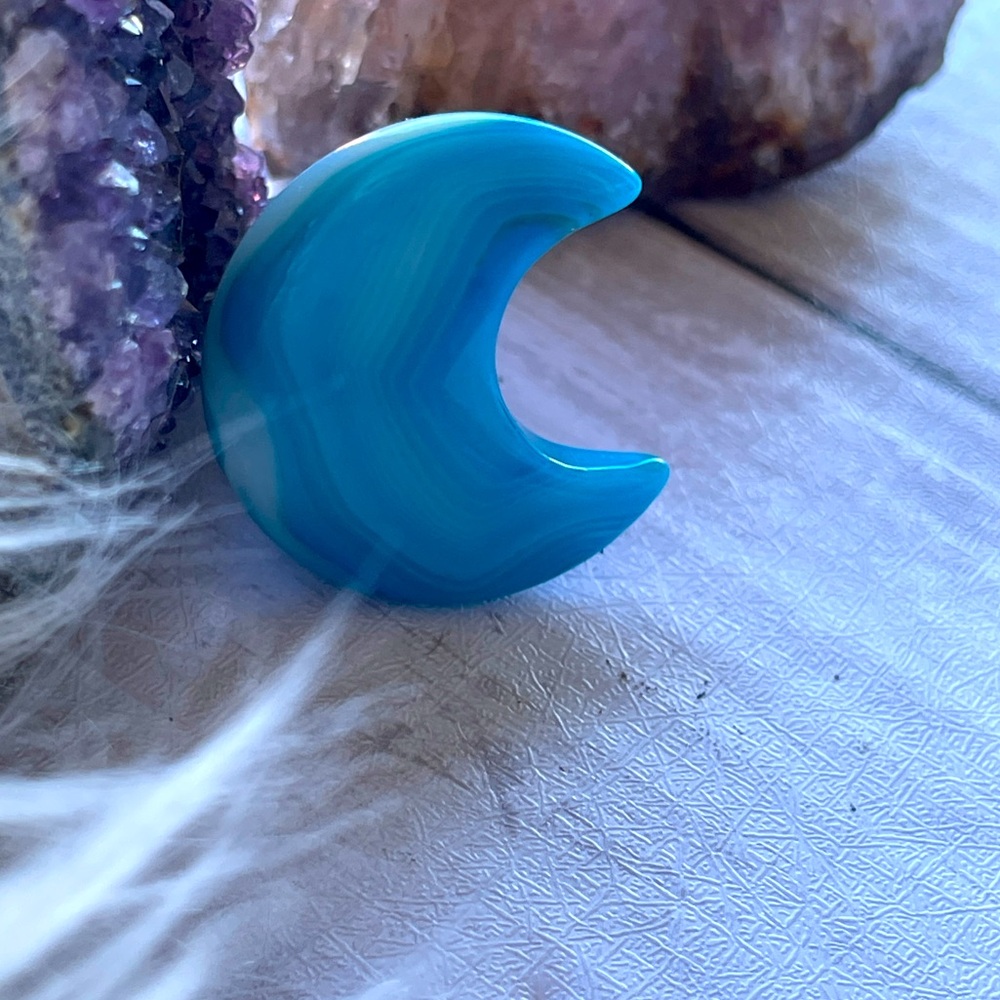 Blue Laced Agate Crystal Crescent Moon Stone Air Conditioner Clip Car Jewelry - Picture 8 of 14